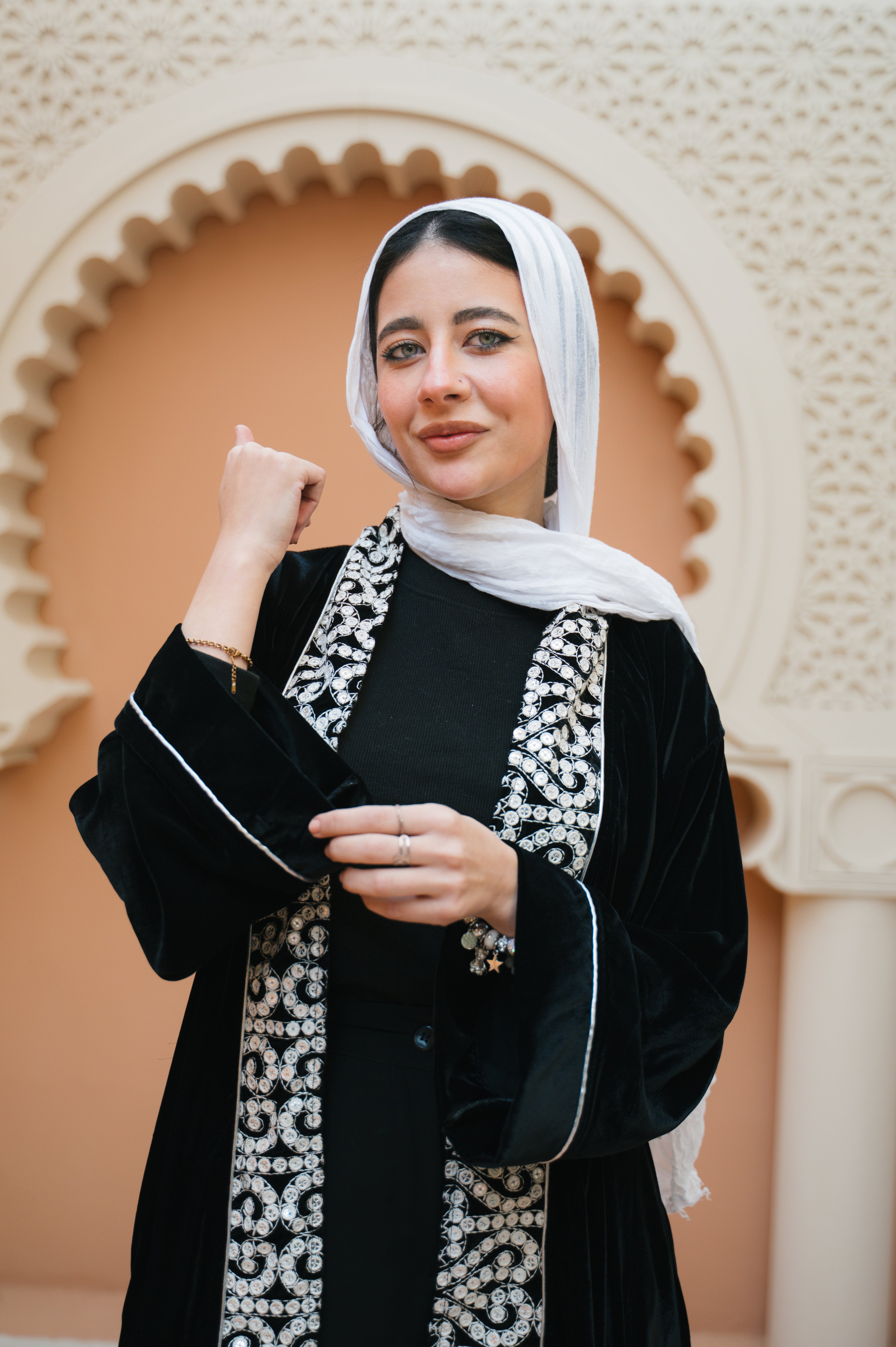 VELVET BLACK ABAYA