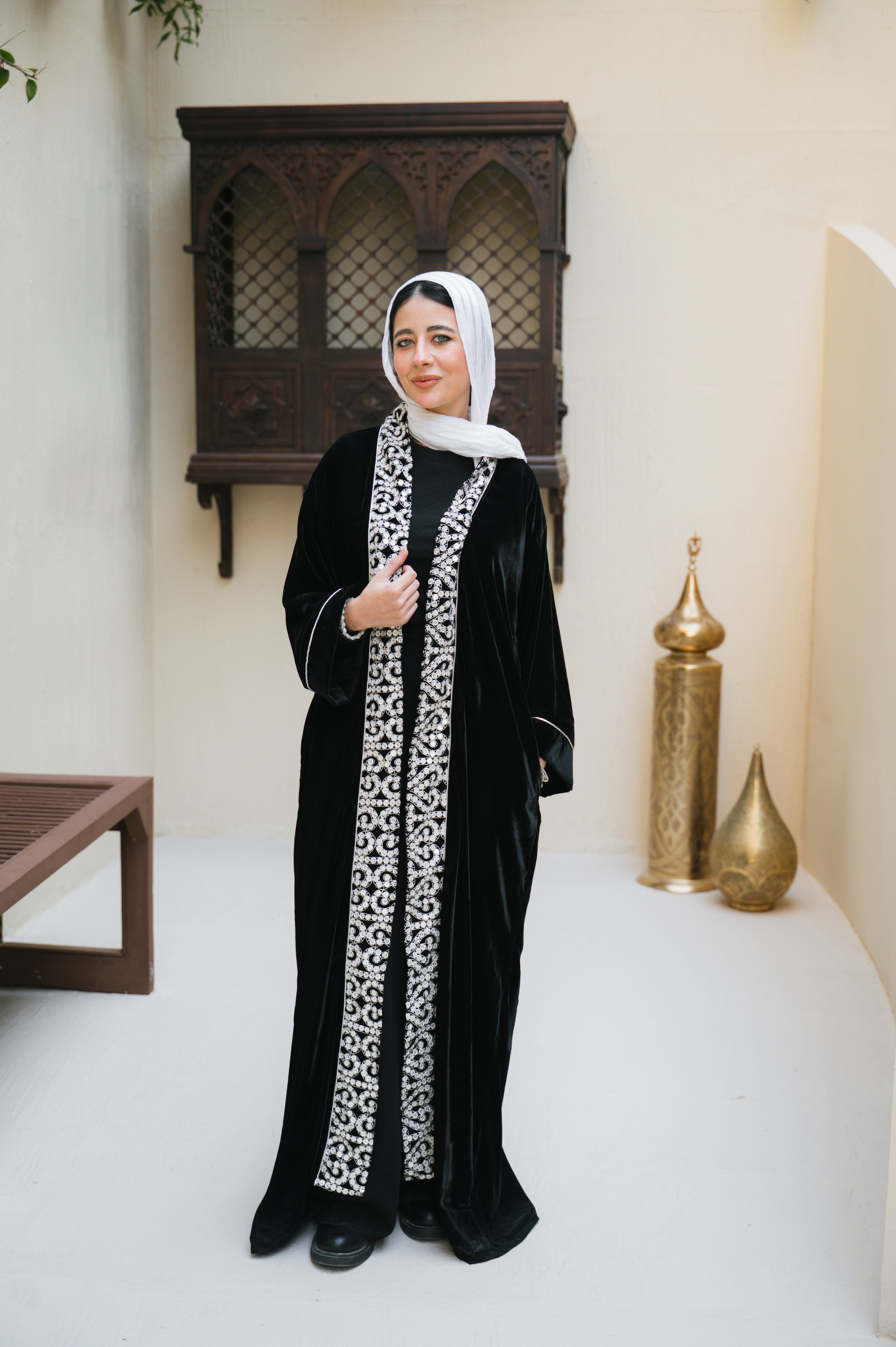 VELVET BLACK ABAYA