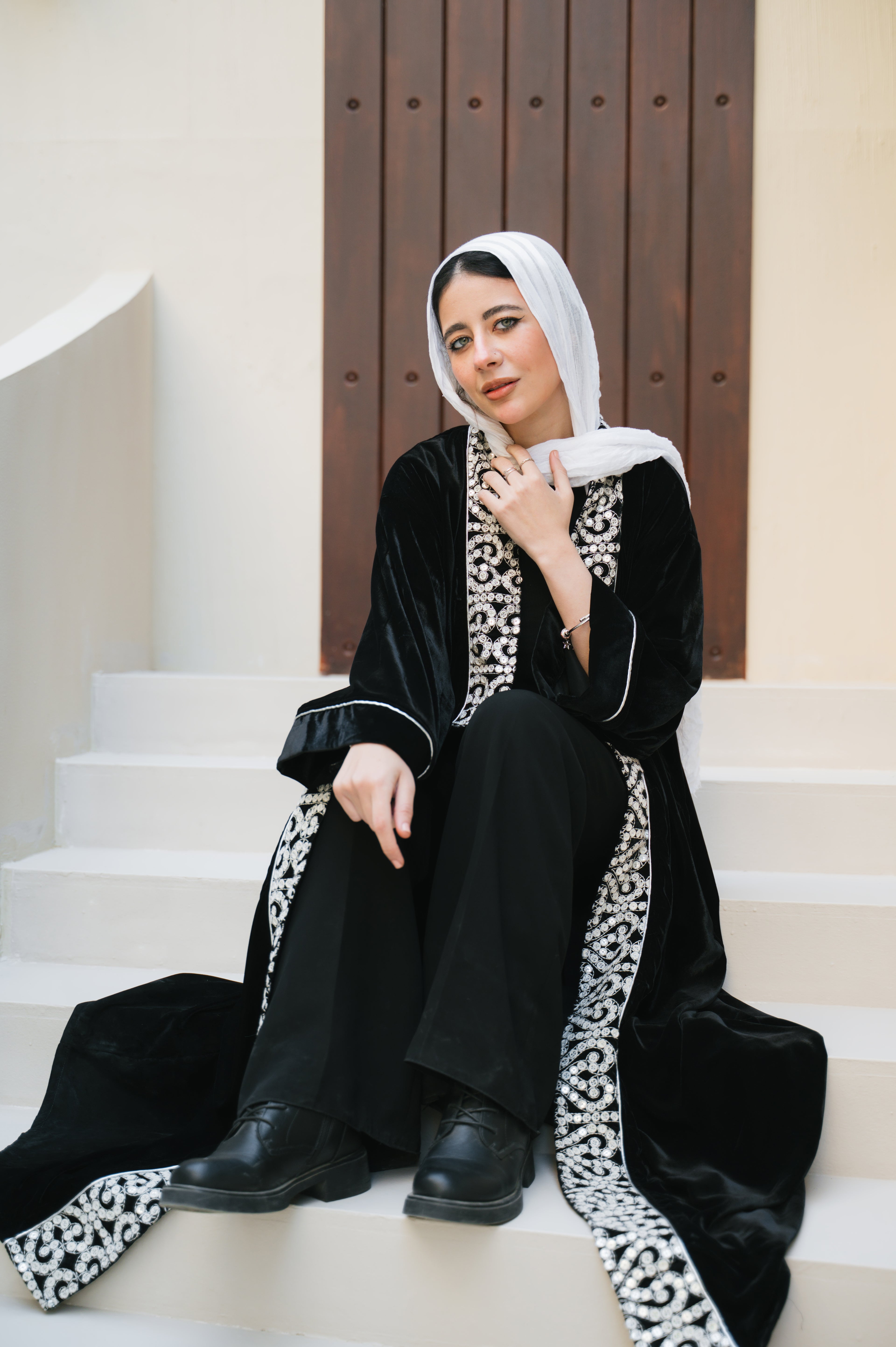 VELVET BLACK ABAYA